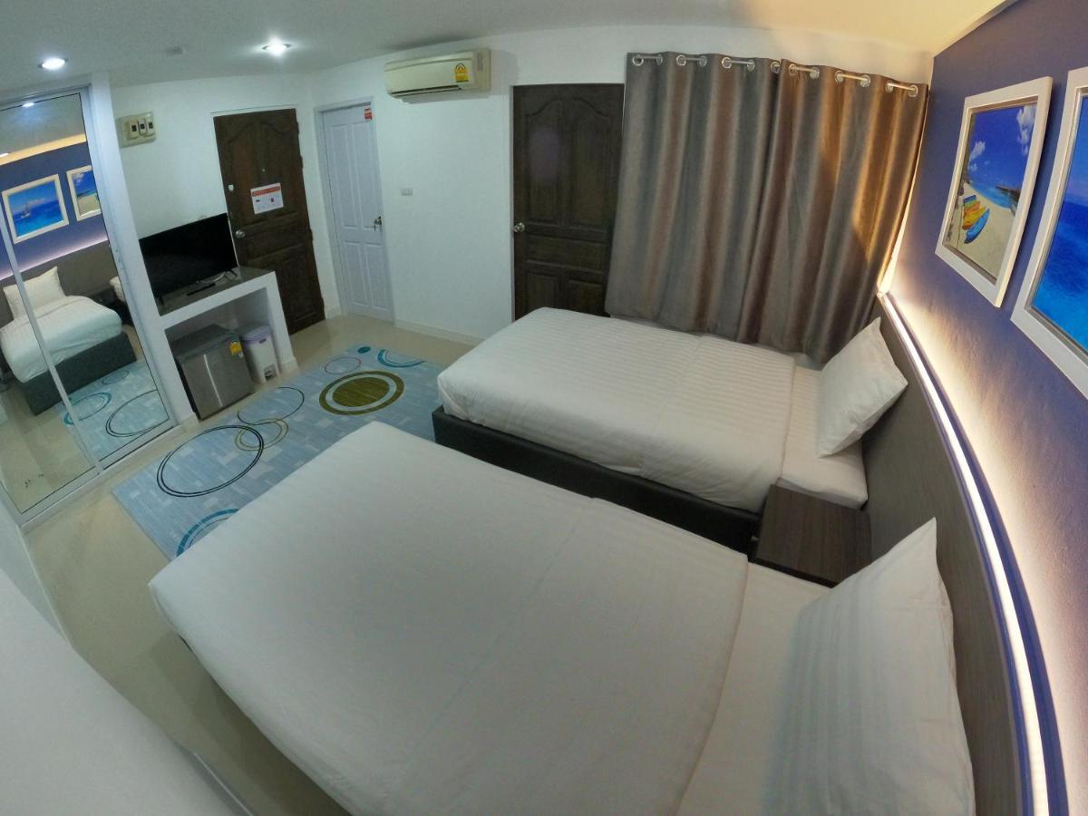 Poonsuk Place Hotel Банкок Екстериор снимка