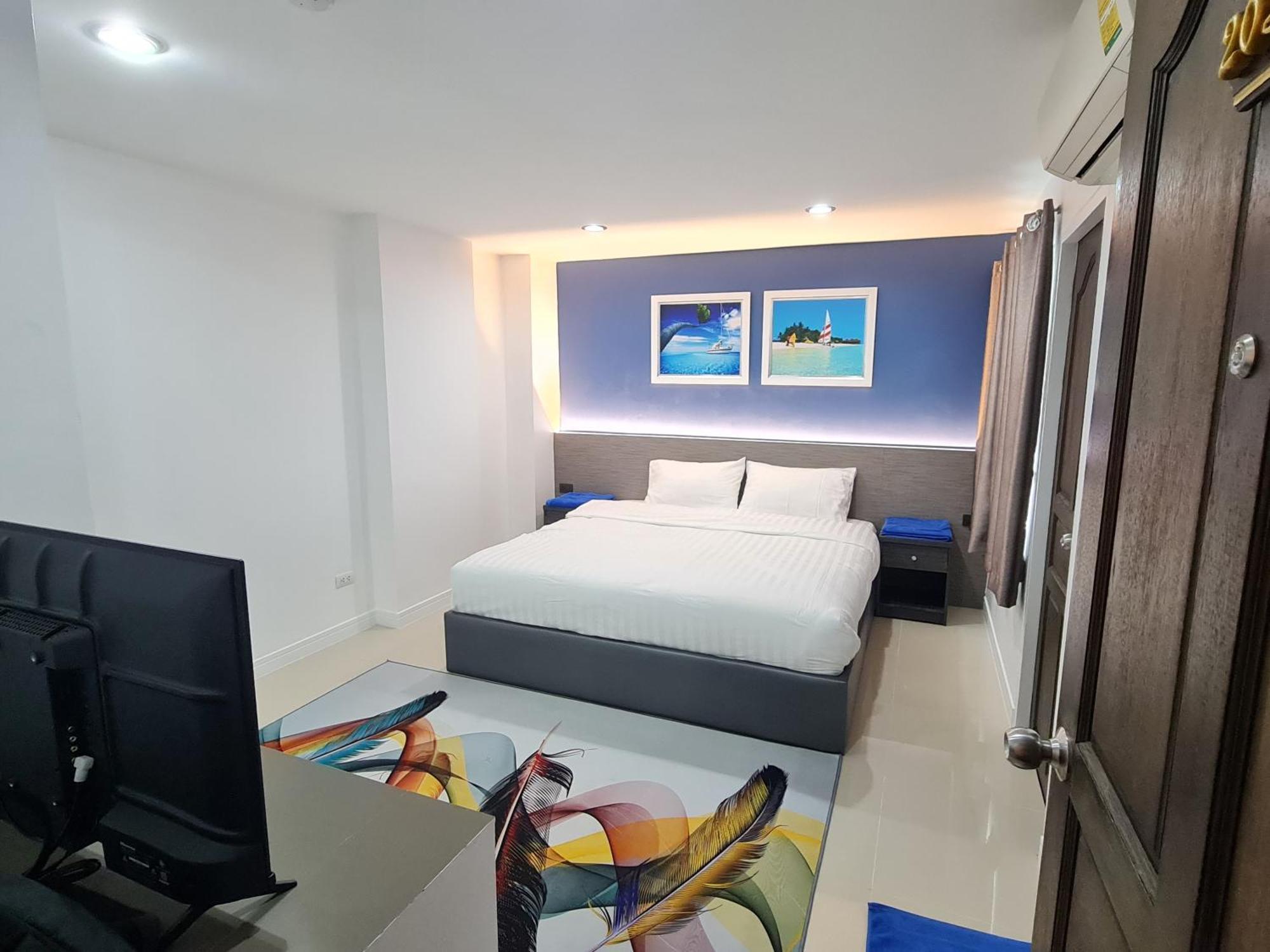 Poonsuk Place Hotel Банкок Екстериор снимка