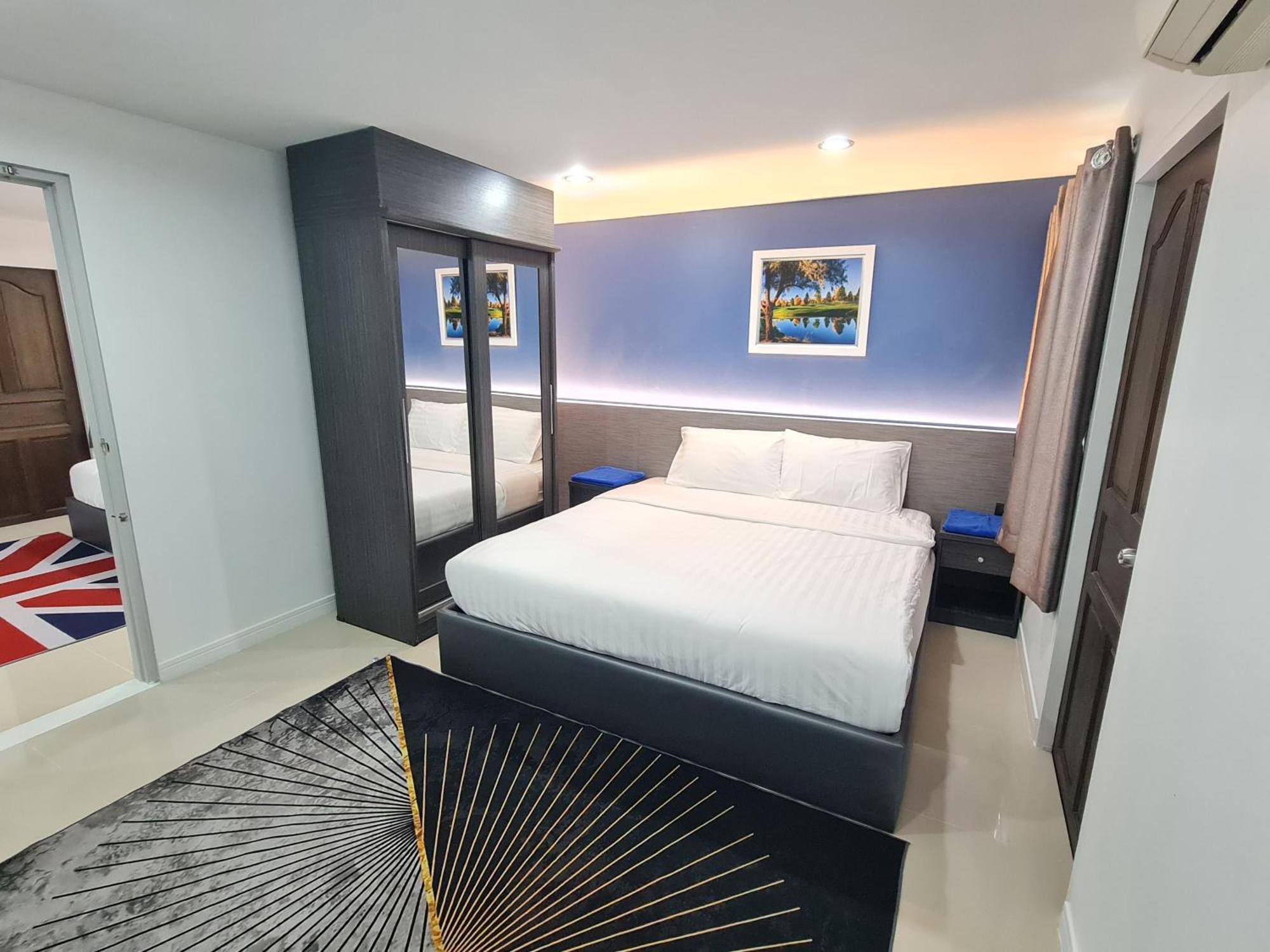 Poonsuk Place Hotel Банкок Екстериор снимка